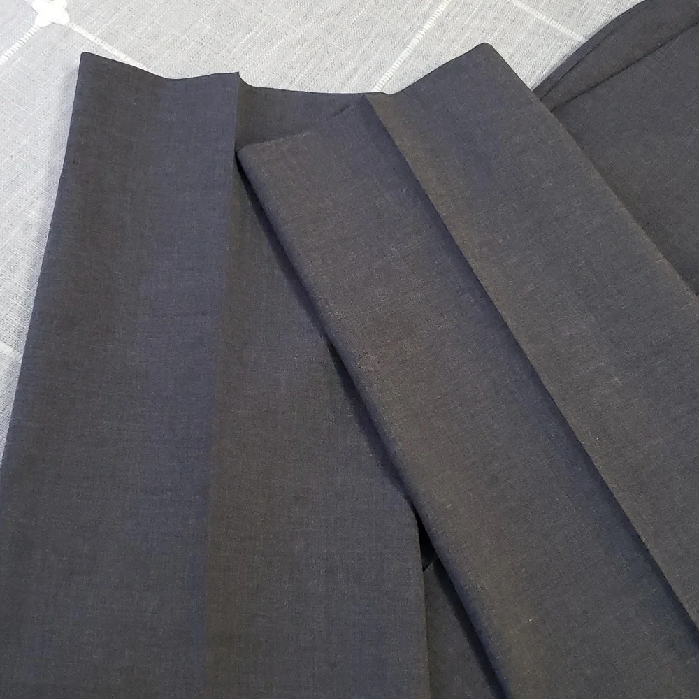 HUGO Boss Dieselstrasse 12 gray wool lined flat front Pants, Size 34R